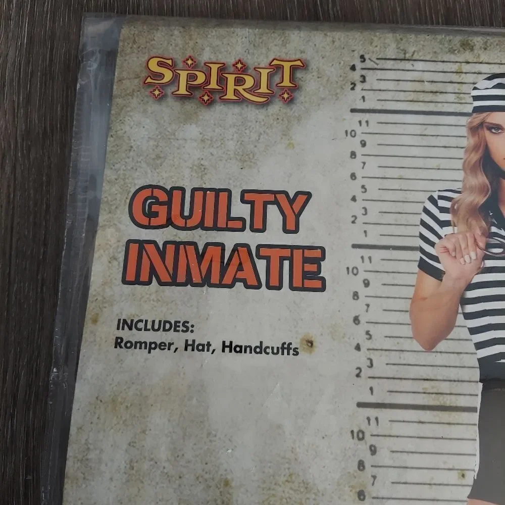 Spirit Halloween Guilty Inmate Costume Medium/Large 10-14 - Picture 5 of 6